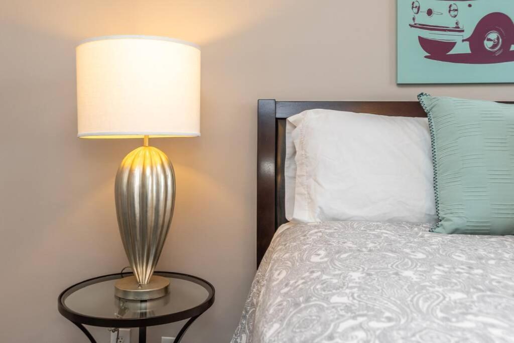 Heart Of Downtown 2Bd 1Free Parking View! Lm1008 Атланта Экстерьер фото